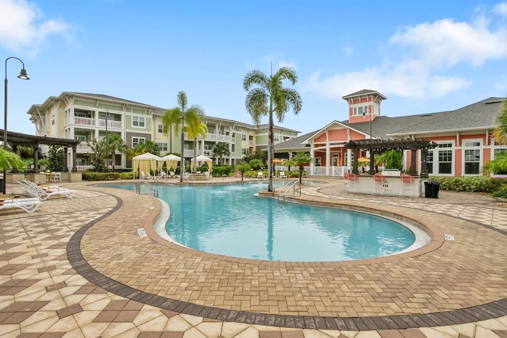 2-Bedroom Eccentric Oasis Tampa Exterior photo