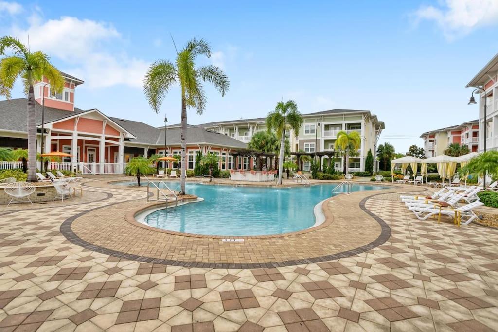 2-Bedroom Eccentric Oasis Tampa Exterior photo
