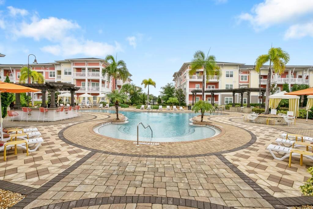 2-Bedroom Eccentric Oasis Tampa Exterior photo