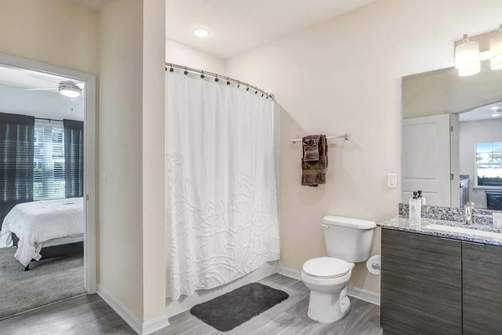 2-Bedroom Eccentric Oasis Tampa Exterior photo