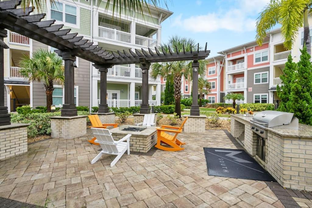2-Bedroom Eccentric Oasis Tampa Exterior photo